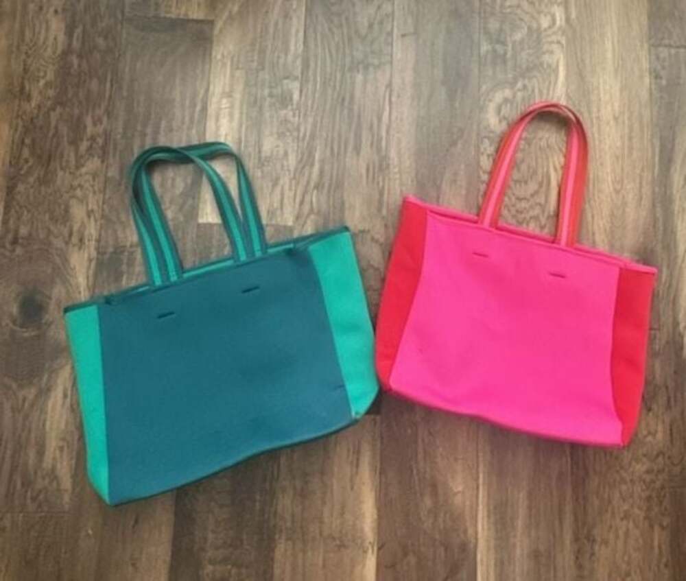 Summersalt The Perfect Neoprene Beach Tote Bag- Set of 2 - Picture 2 of 8